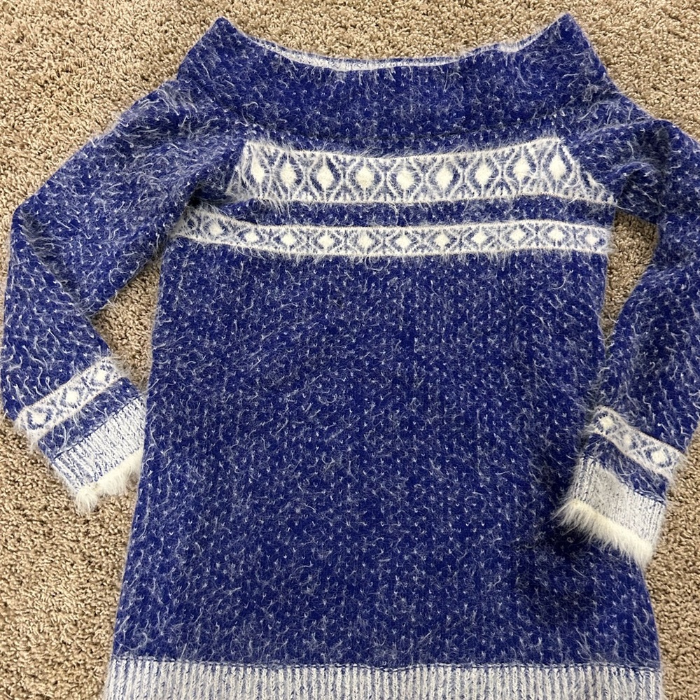 Anthropology Blue and White Women's Sweater
